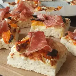 Focaccia with Apricots and Prosciutto